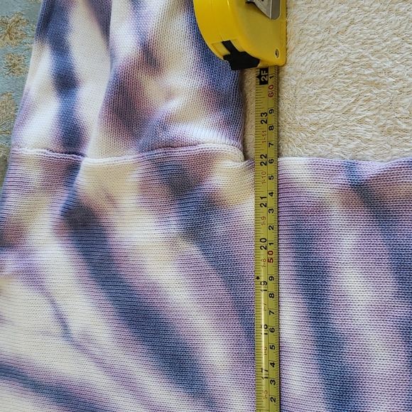 Tie dye sweater nwt - Picture 6 of 8